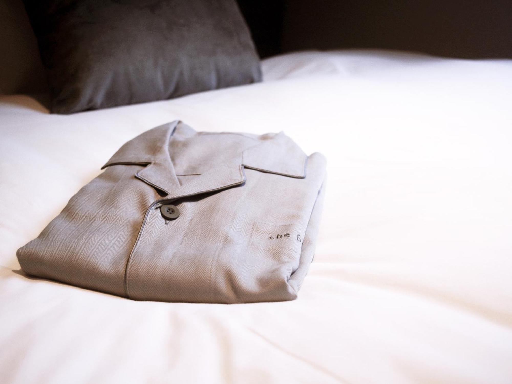 Modern Standard Single Room - Non-Smoking,1213195519:JPEG